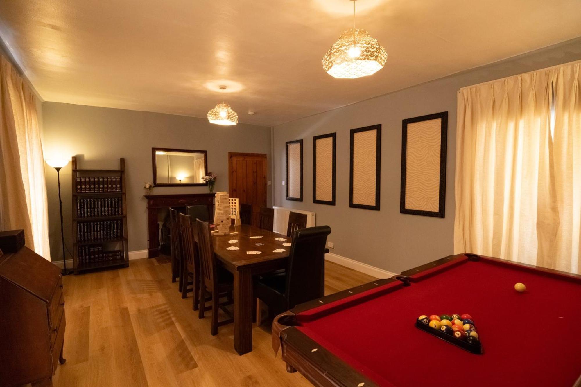 Large Country House With Garden, Outdoor Spa Area & Games Room With Hot Tub And Fire Pit Wigtown Exteriör bild