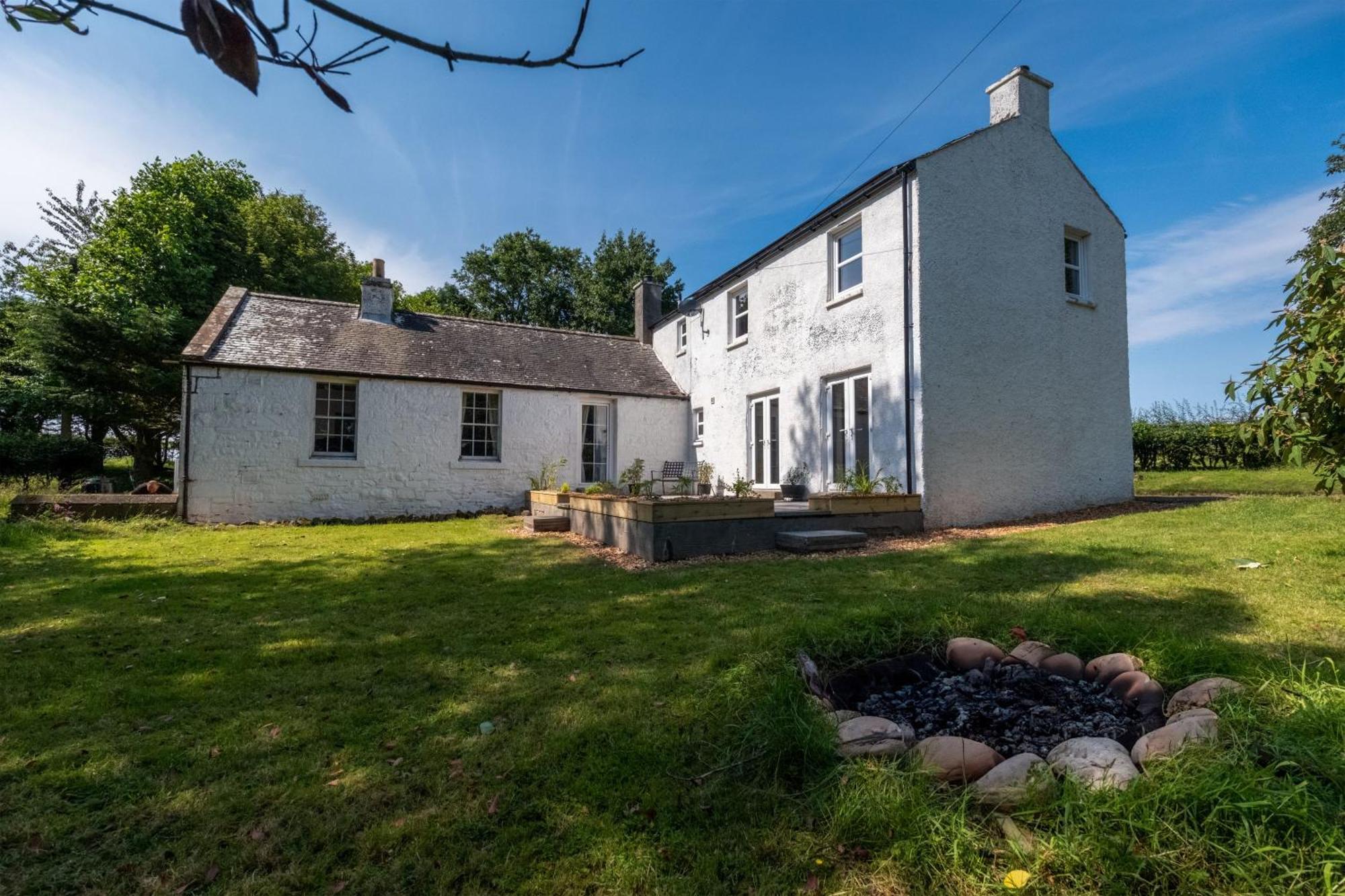 Large Country House With Garden, Outdoor Spa Area & Games Room With Hot Tub And Fire Pit Wigtown Exteriör bild